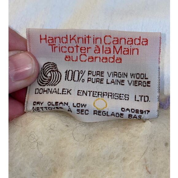 TUAK 100% Pure Virgin Wool Sweater Vest - Women's Size M - Hand Knit in Canada - Picture 6 of 8